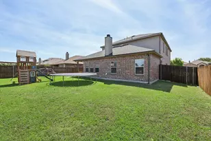 1332 Foxglove Ln, Burleson, TX 76028 - Photo 1