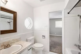 1804 W Cedar Elm Dr, Arlington, TX 76012 - Photo 35