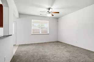 216 Meadow Ridge Dr, Anna, TX 75409 - Photo 5