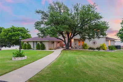3913 S Shore Circle, Little Elm, TX 75068 - Photo 3