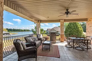 180 Surls Dr, Mabank, TX 75156 - Photo 7