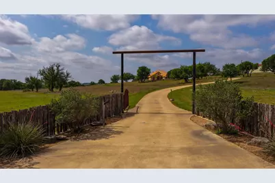 587 County Road 105, Hamilton, TX 76531 - Photo 11
