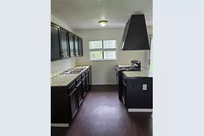 820 Lawndale Drive, Arlington, TX 76017 - Photo 7