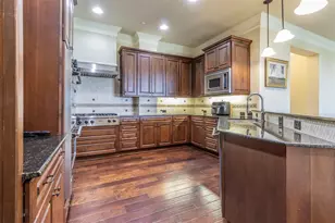 501 Samuels Ave, Fort Worth, TX 76102 - Photo 5