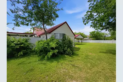 609 E Main Street, Hamilton, TX 76531 - Photo 9
