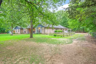 659 Cherry Creek Ln, Canton, TX 75103 - Photo 3
