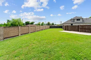 6631 Crestmoor Ln, Sachse, TX 75048 - Photo 33