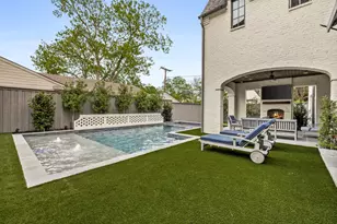 7002 Merrilee Ln, Dallas, TX 75214 - Photo 33