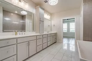 1221 Crown Valley Dr, Weatherford, TX 76087 - Photo 23
