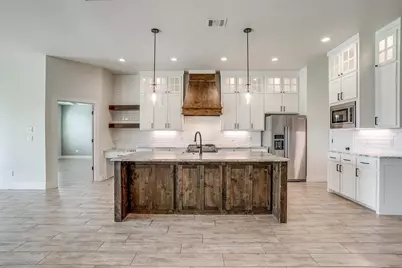 1221 Crown Valley Drive, Weatherford, TX 76087 - Photo 11