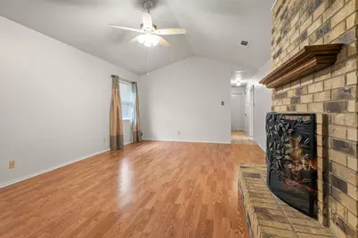 1108 Chapel View Drive, Waco, TX 76712 - Photo 5