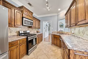 7900 Mustang Ct, Fort Worth, TX 76137 - Photo 17