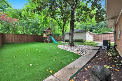 9634 Shoreview Road, Dallas, TX 75238 - Photo 31