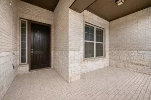11627 Alejandra Ln, Frisco, TX 75035 - Photo 3
