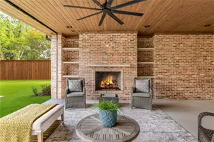 10940 Snow White Dr, Dallas, TX 75229 - Photo 35