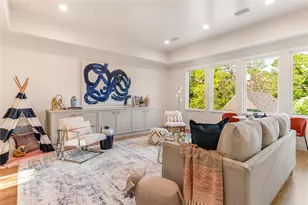 10940 Snow White Dr, Dallas, TX 75229 - Photo 27