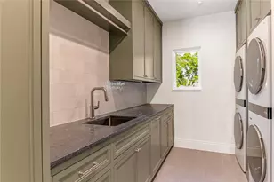 10940 Snow White Dr, Dallas, TX 75229 - Photo 29