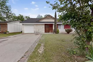 2421 Harbor Trail, Irving, TX 75060 - Photo 3