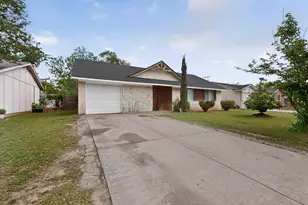 2421 Harbor Trail, Irving, TX 75060 - Photo 5