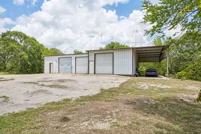 807 E State Highway 11, Tom Bean, TX 75491 - Photo 29