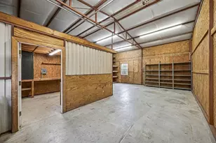 807 E State Hwy 11, Whitewright, TX 75491 - Photo 33