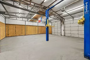 807 E State Hwy 11, Whitewright, TX 75491 - Photo 31