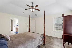 210 Donna Cir, Granbury, TX 76049 - Photo 17