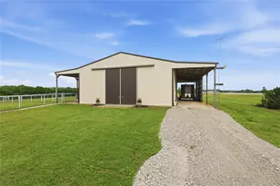 198 County Rd 1262, Whitesboro, TX 76273 - Photo 31