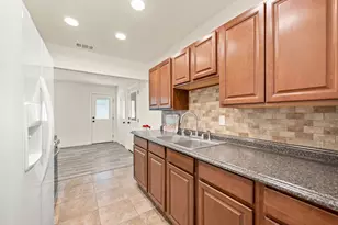 609 Crane Dr, Euless, TX 76039 - Photo 19