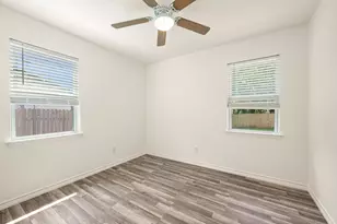 609 Crane Dr, Euless, TX 76039 - Photo 25