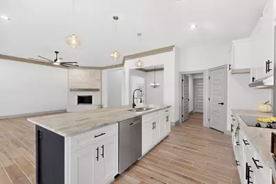 906 Maxine Drive, Athens, TX 75751 - Photo 7