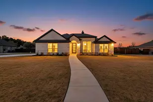 906 Maxine Drive, Athens, TX 75751 - Photo 1