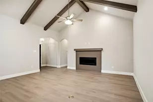 137 Joel St, Springtown, TX 76082 - Photo 3