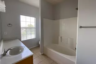 7429 Howling Coyote Ln, Fort Worth, TX 76131 - Photo 11