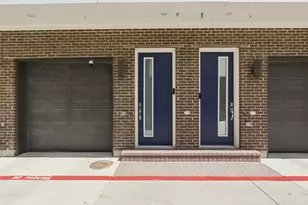 381 E Greenbriar Ln, Dallas, TX 75203 - Photo 3