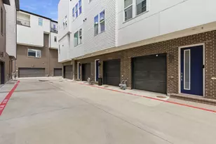 381 E Greenbriar Ln, Dallas, TX 75203 - Photo 35