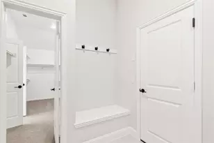 107 Walnut Wy, Balch Springs, TX 75181 - Photo 11