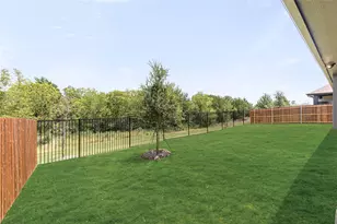 107 Walnut Wy, Balch Springs, TX 75181 - Photo 27