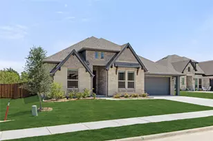 107 Walnut Wy, Balch Springs, TX 75181 - Photo 3