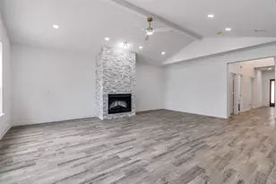 162 Oak Hills Dr, Mabank, TX 75156 - Photo 3