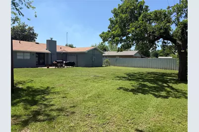 2809 N Murco Drive, Mineral Wells, TX 76067 - Photo 17