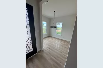 808 N Avenue E, Springtown, TX 76082 - Photo 9