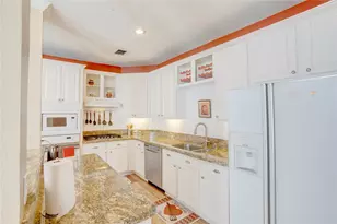 9504 Rodeo Dr, Irving, TX 75063 - Photo 13