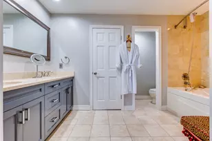 5909 Luther Ln, Dallas, TX 75225 - Photo 13