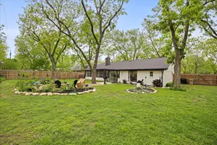 8513 Ravenswood Rd, Granbury, TX 76049 - Photo 29
