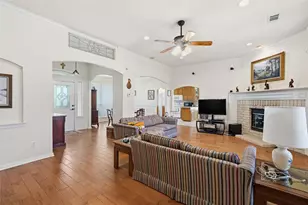 1681 W Tate Ave, Robinson, TX 76706 - Photo 7