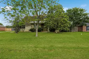 1681 W Tate Ave, Robinson, TX 76706 - Photo 5