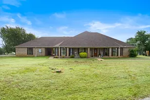 719 Private Rd 897, Stephenville, TX 76401 - Photo 1