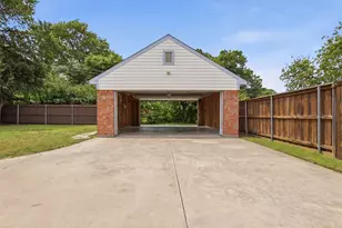4419 Abrams Rd, Dallas, TX 75214 - Photo 33