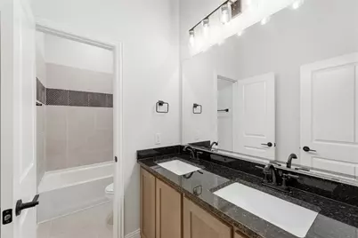 420 Carnero Drive, Granbury, TX 76048 - Photo 15